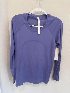 Lululemon Long Sleeve Athletic Top Size 10 Purple - NWT